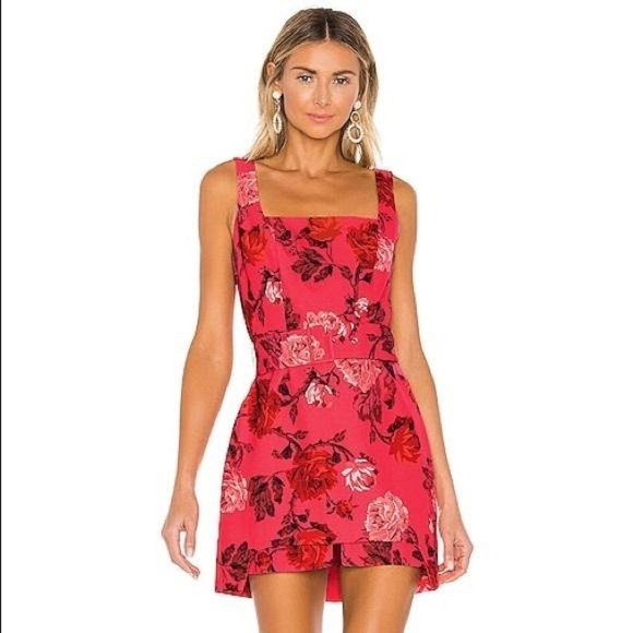 REVOLVE Dresses & Skirts - Revolve x C/MEO collective hot pink floral belted square neck mini dress